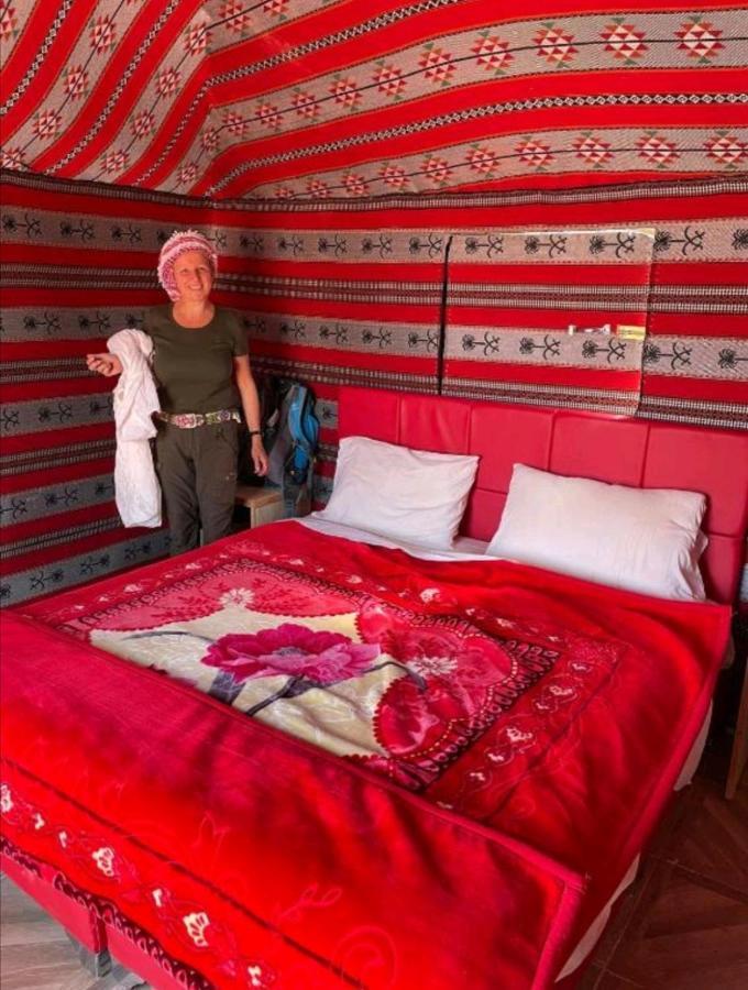 Wadi Rum Local Guide Camp Eksteriør billede